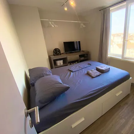 Bruges By The Apartamento